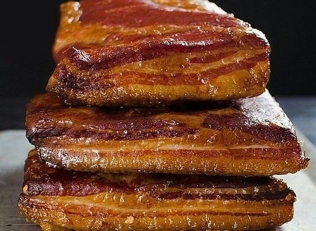 Cea mai gustoasă slănină preparată după rețeta bunicii