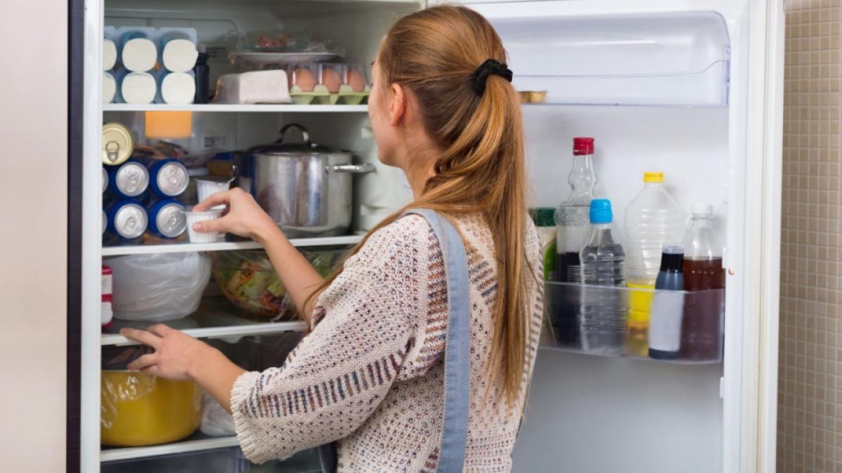 Soluția Simplă și Eficientă pentru Controlul Umidității în Frigider Dezvăluită