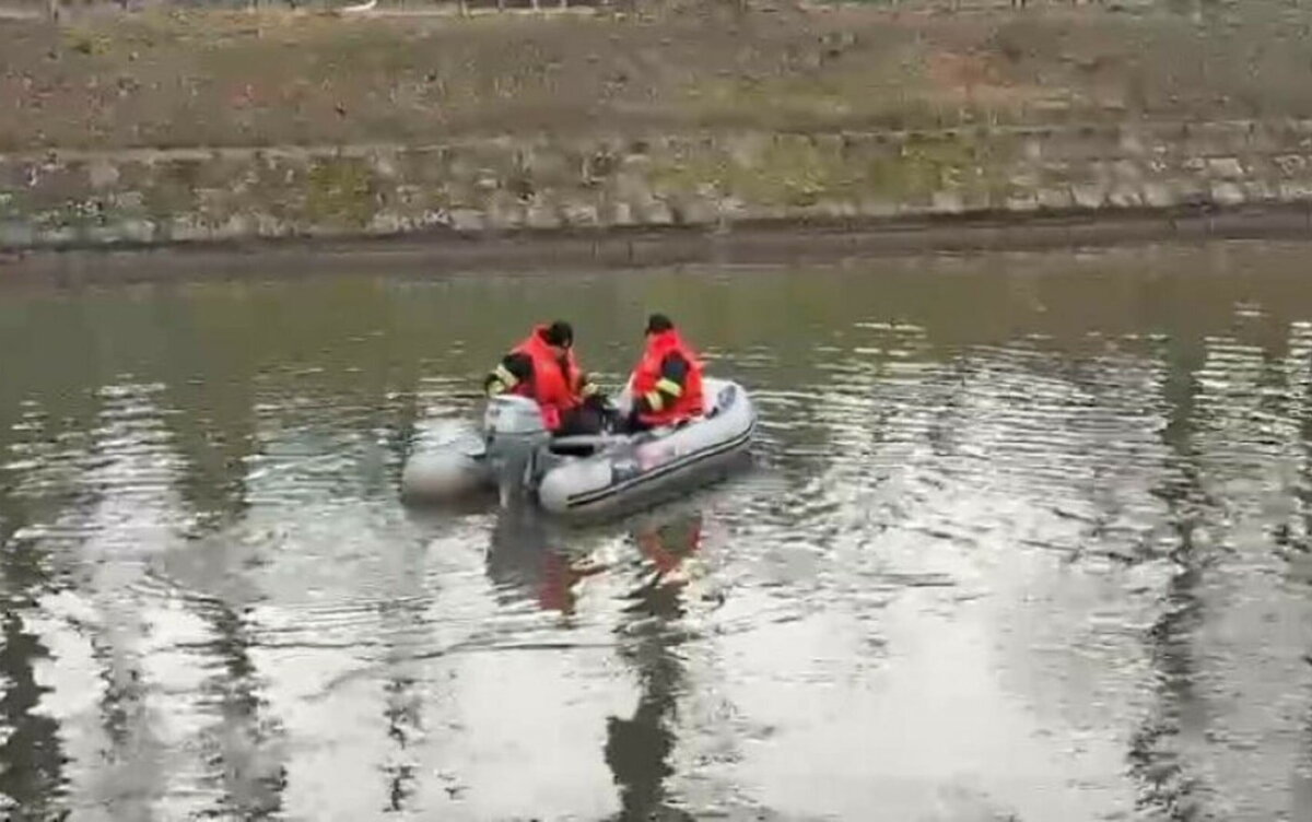 Tragedie la Timiș: Tânăr de 19 ani, găsit decedat în râul Bega