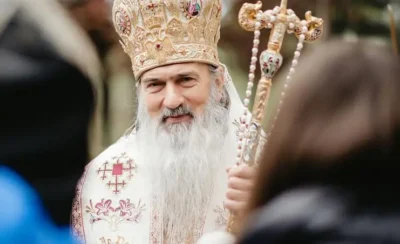 Declarații controversate ale Arhiepiscopului Tomisului: „Femeile căsătorite ar trebui să poarte întotdeauna voalul”