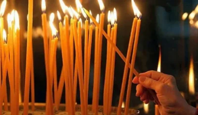 Semnul crucii, gestul simplu care ne apropie de Dumnezeu: când și de ce este bine să îl facem