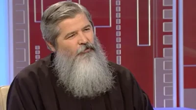Este păcat să speli hainele la mașină duminica? Un preot explică cum trebuie abordată această practică în zilele de sărbătoare