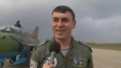 Nu toți eroii poartă mantii: pilotul șef Florin Rotaru și-a sacrificat propria viață pentru a salva mii de oameni, nu a apucat să-și vadă fiul nebotezat