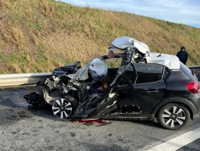 Tragedie pe A2! Cine este femeia care și-a pierdut viața în accidentul de astăzi