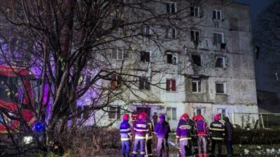 Explozie violentă într-un bloc din Târgu Jiu!