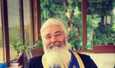 „Cine pe sărac ajută, pe Dumnezeu împrumută”. Pildă de 2 minute care îți oferă înțelepciune cât o viață intreagă!