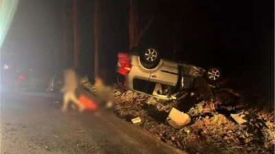 Impact devastator! Trei tinere transportate de urgență la spital!
