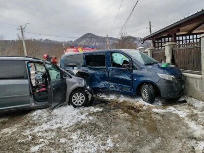 Accident rutier grav în Neamț: Șase răniți, după o coliziune pe drumul național