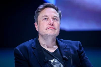Elon Musk sare în apărarea lui Călin Georgescu: „O mizerie!” – reacții dure pe rețelele sociale
