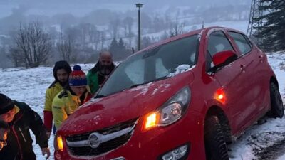 Eroi pe fugă! Trei români au salvat o mamă cu doi copii, apoi au dispărut fără urmă!