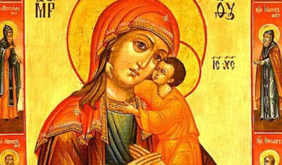 Aţi văzut vreodată cum se închină florile?