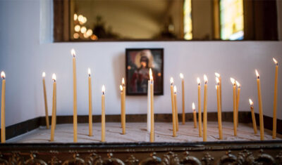 Calendar creștin ortodox 2 februarie 2025. Întâmpinarea Domnului, sărbătoare cu cruce roșie. Ce trebuie să dai neapărat de pomană