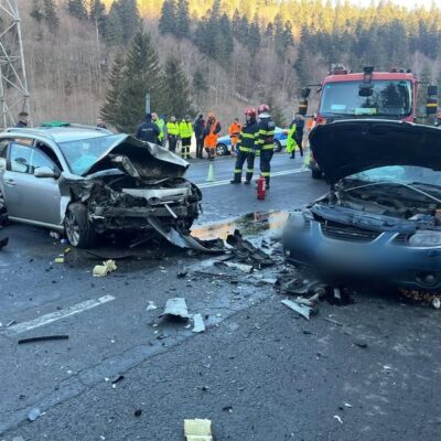 Tragedie pe DN1: Un mort și doi răniți într-un accident grav la ieșirea din Predeal