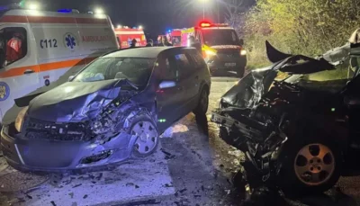 Accident rutier pe str. Lombului din Cluj-Napoca. Pompierii au salvat un bărbat blocat în mașină, patru persoane transportate la spital
