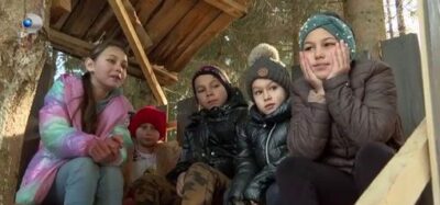 Sebi, un copil de 13 ani din Suceava, muncește din greu pentru a-și ajuta familia
