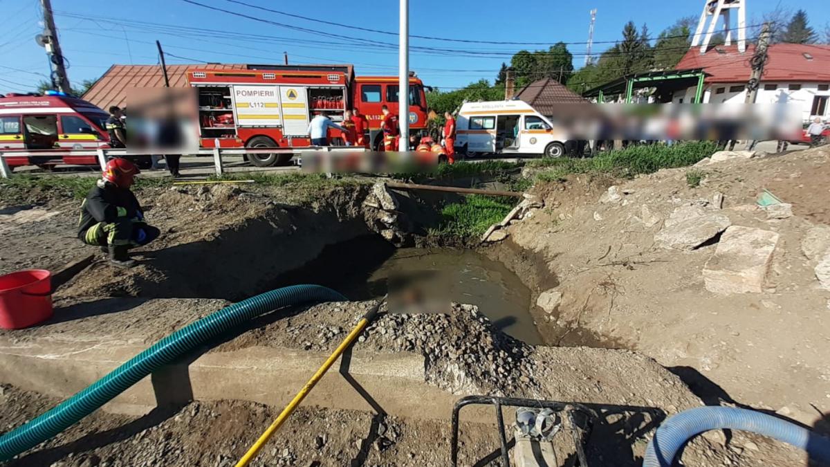 Doi copii au murit dupa ce au cazut intr un fost canal din orasul Huedin