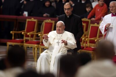 Trupul papei francisc va fi expus publicului de mâine la basilica sfântul petru – cine și cum va participa la funeralii?