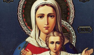 Într-o noapte, în vis, Maica Domnului a învățat-o pe mama mea următoarea rugăciune: “Împărăteasa mea preabună…”