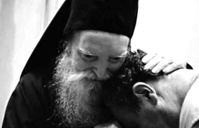 Spovediți-vă! Dacă țineți păcate ascunse, vă puteți îmbolnăvi!