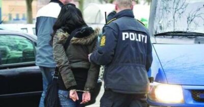 Incredibil! Pentru ce a plătit o femeie 160.000 euro? Poliția a intrat pe fir!