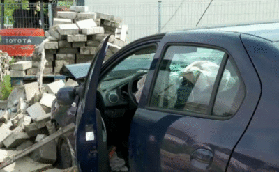 Tragedie pe DN17! Un bărbat de 74 de ani a murit după ce a luat la ocazie o mamă cu doi copii mici
