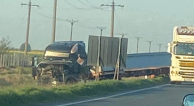 Accident între doi șoferi de TIR din Cluj! Ce s-a întâmplat după impact?