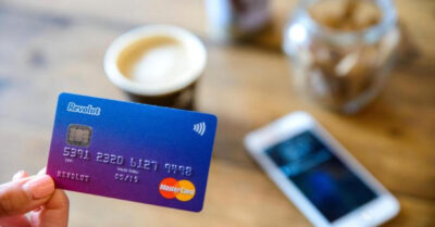 Alertă pentru clienții Revolut! Noua înșelătorie care te lasă fără bani în cont