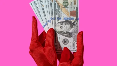 Zodiile care nu știu să-și gestioneze banii. Mereu fac risipă și rămân cu contul gol