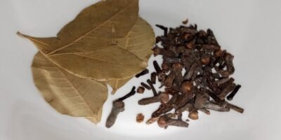 Alertă pentru durerile de spate și articulații! Remediul natural care dă rezultate în doar 15 minute!