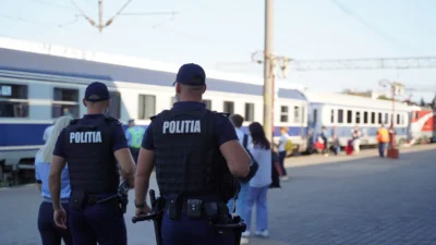 Alertă la Pitești! Femeie dată dispărută, găsită agitată în parcarea Gării Sud! Poliția intervine prompt!
