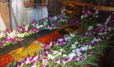 Sfântul Efrem cel Nou: „Spune tare, copilul meu, ca să audă toți că te-am făcut sănătos!”