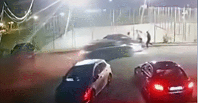 Șoc în Caraș-Severin! Tânăr pierde controlul mașinii și rănește trei persoane lângă un complex de agrement! Ce spun polițiștii despre starea lui!