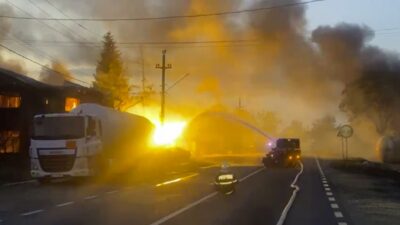 Explozie în azilul din Spania! Un bătrân a murit, zeci de persoane rănite după deflagrația produsă de bateria unui scaun rulant!