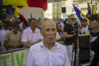Parlamentarii cu proprietăți în București primesc în continuare bani pentru chirie! Ce au descoperit jurnaliștii?