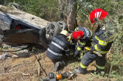 Accident teribil în Tulcea! Femeie găsită în stare de șoc, cu brațul amputat după impact!