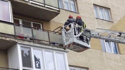 Tragedie în bistrița-năsăud! Un bărbat găsit mort în propria locuință după zile întregi!