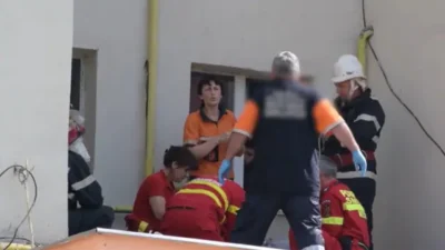 Tragedie la Brașov! Copil de 3 ani, căzut de la etajul 5, luptă pentru viață la spital!