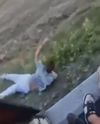 Șoc pe litoral! Adolescentul care a sărit din tren în mișcare ca să-și recupereze telefonul – scene surprinse pe cameră!