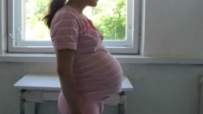 Șoc în Maramureș! 50 de fetițe minore însărcinate, doar 3 mai merg la școală!