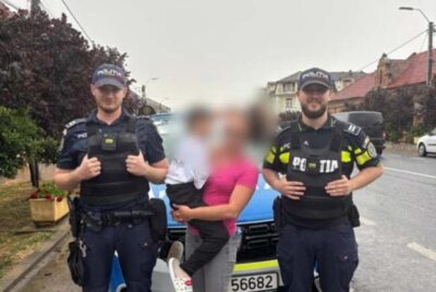 Fetiță de 6 ani, salvată de polițiști după ce a fugit speriată din casă în timpul furtunii din Timiș!