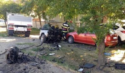 Tragedie în Mureș! Tânăr de 22 de ani și-a pierdut viața după ce a intrat cu viteză într-un TIR!