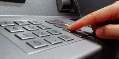 Guvernul elimină plafonul de 50.000 lei la plățile cu cardul – ce înseamnă pentru tine