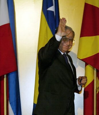 Starea gravă a lui Ion Iliescu: tratament intensiv și monitorizare permanentă