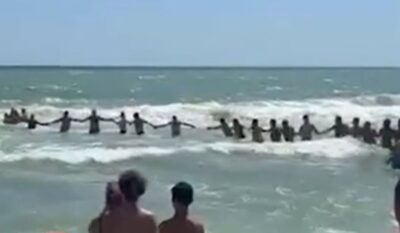 Alertă pe litoral: Turiștii ignoră steagul roșu și riscă să moară în valuri ucigașe!