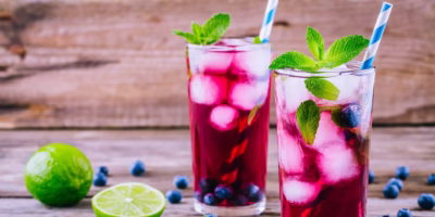 Secretul vindecător ascuns în apa cu lavandă: cum să-ți calmezi anxietatea și să-ți detoxifiezi corpul în fiecare dimineață fără efort!