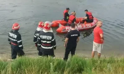 Alertă pe lacul Snagov: ciclonul ucigaș a răpus un tată și fiul său în plimbarea care trebuia să fie relaxantă!