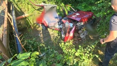 Tragedie în Breaza: Dacia 1310 cade în râpă, moare șoferă de 78 de ani