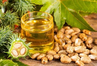 Medicii îl URĂSC! Remediul ieftin cu ulei de ricin și semințe de dovleac care elimină paraziții în doar 3 zile