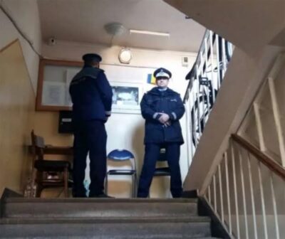 Românii care stau la bloc riscă amenzi uriașe de până la 10.000 lei pentru aceste greșeli banale! Vezi ce NU ai voie să faci în apartament