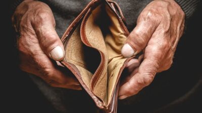 Statul dă vouchere de 40.000 de lei! Vezi cine sunt românii care pot primi banii și ce condiții trebuie să îndeplinești!